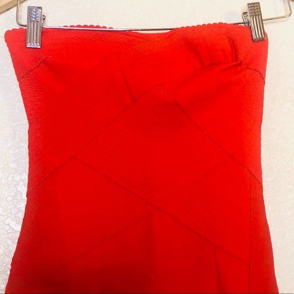 {H&M} NWT bodycon red fitted strapless dress size 4 - Picture 4 of 8